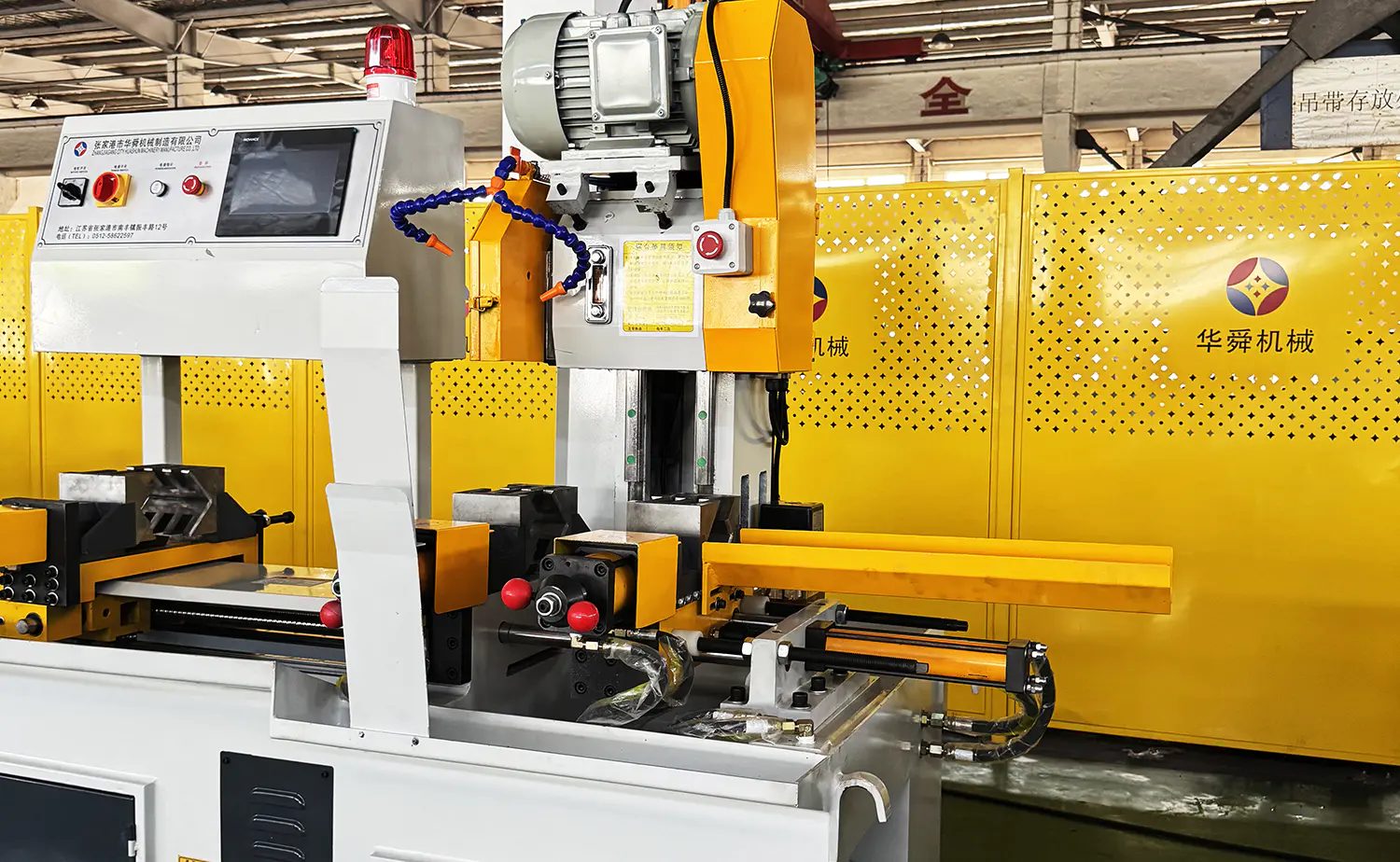 Plně automatický stroj na řezání trubek se servopohonem řady CNC