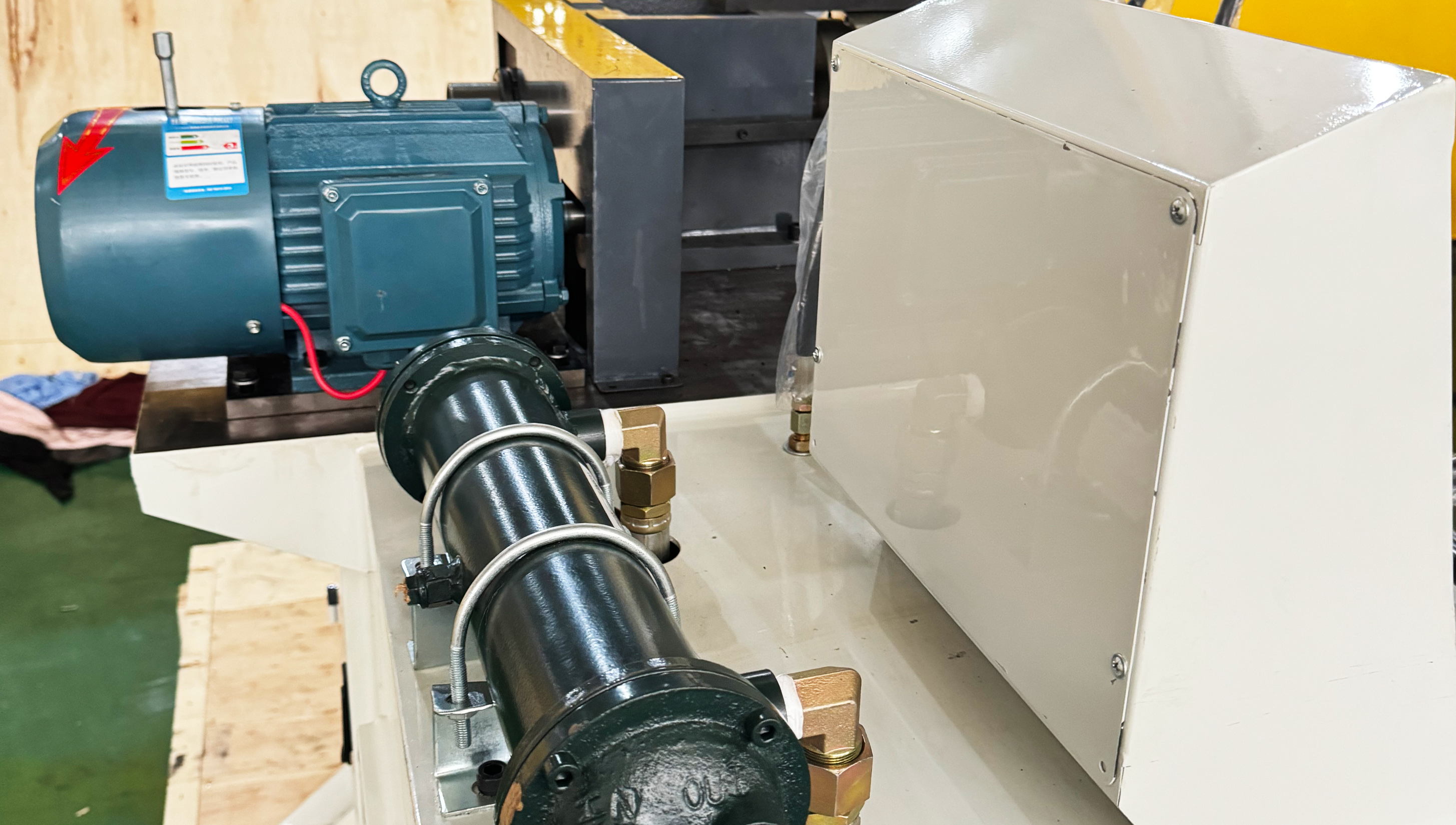TM-S-40/60/80 Vysoce účinný automatický stroj na těsnění trubek TM-S-40/60/80 Vysoce účinný automatický stroj na těsnění trubek