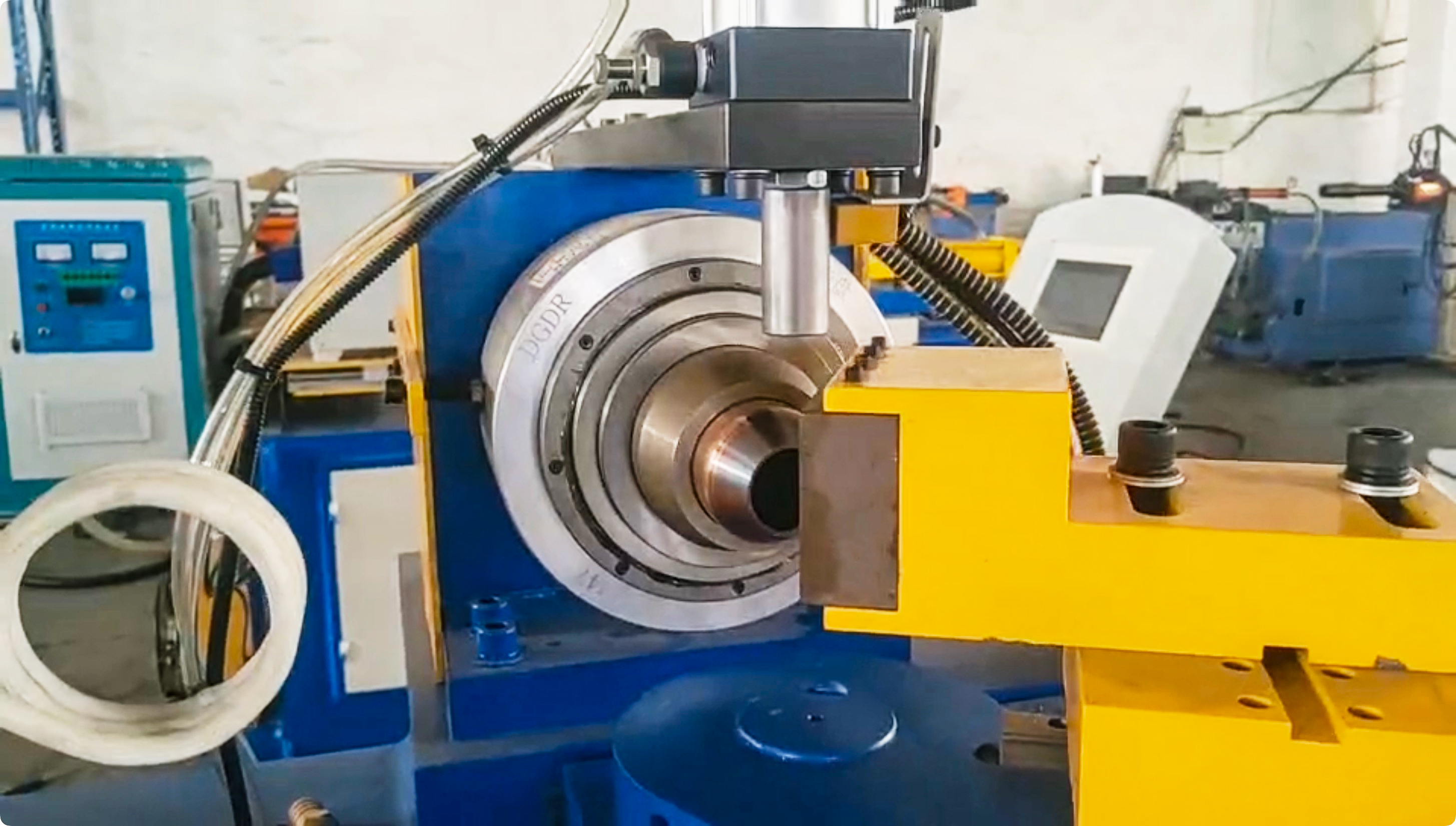 TM-S-40/60/80 Vysoce účinný automatický stroj na těsnění trubek TM-S-40/60/80 Vysoce účinný automatický stroj na těsnění trubek